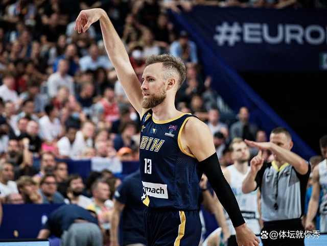 关于斯洛文尼亚队稳操胜券，挑战欧洲杯资格的信息