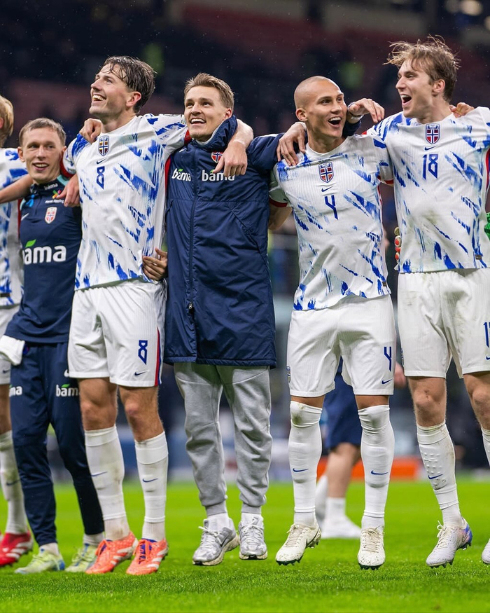 抢庄玩法-挪威队凭借团结一心，杀入八强令人侧目